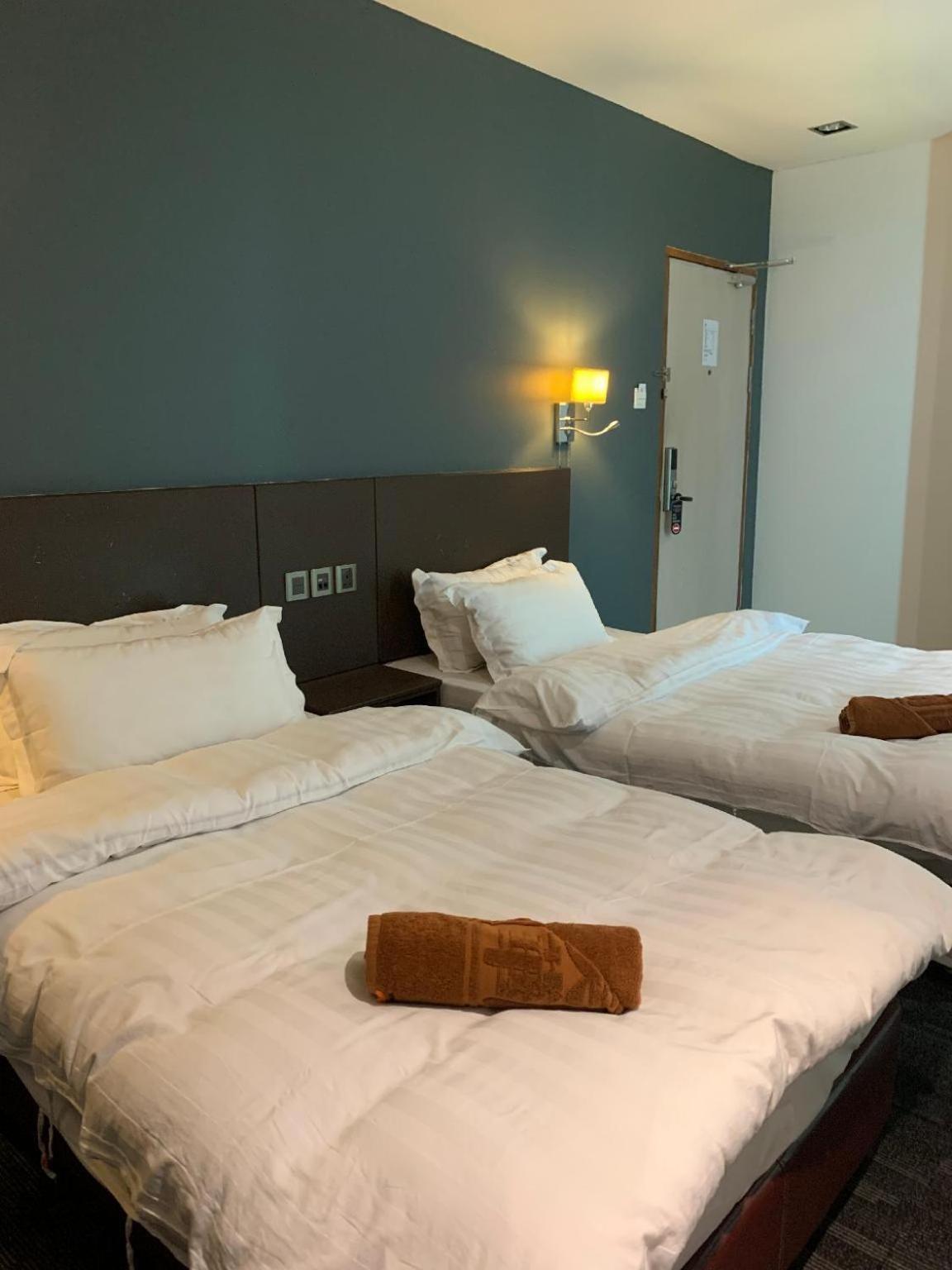 The Room Hotel Miri Phòng bức ảnh