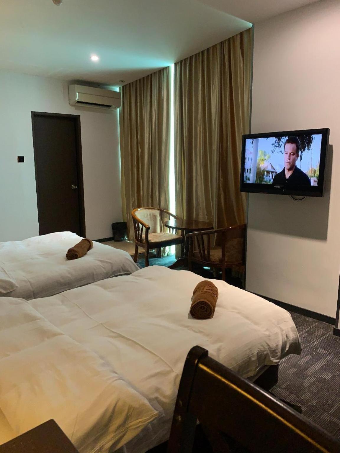 The Room Hotel Miri Phòng bức ảnh