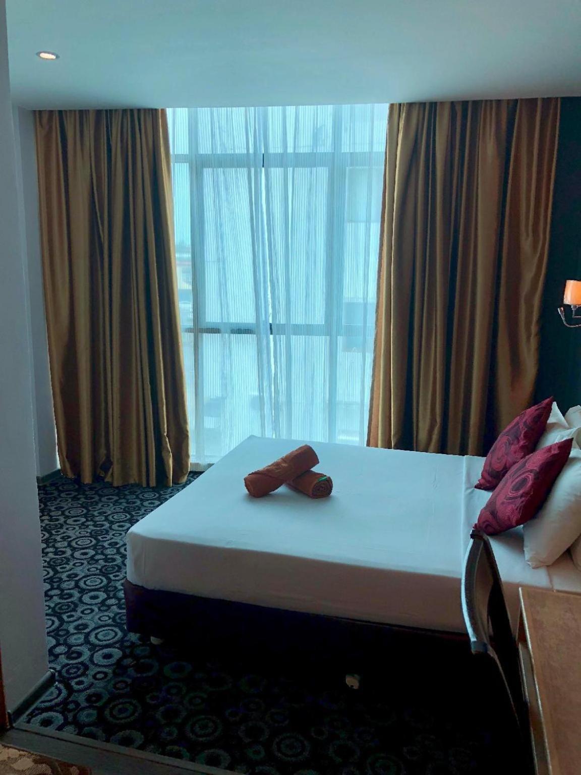 The Room Hotel Miri Phòng bức ảnh